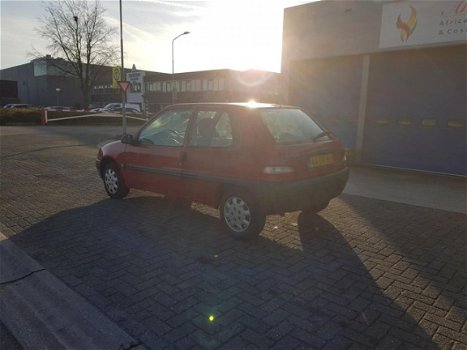 Citroën Saxo - 1.1i Basis stuurbekrachtiging Nw Apk Nap Inruil mog - 1