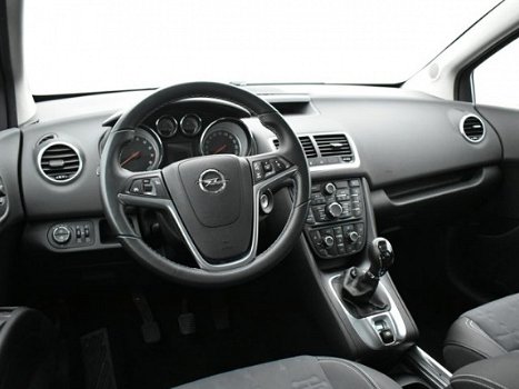 Opel Meriva - Cosmo 1.4T 120PK CLIMA / CRUISE CTRL / PDC V+A - 1
