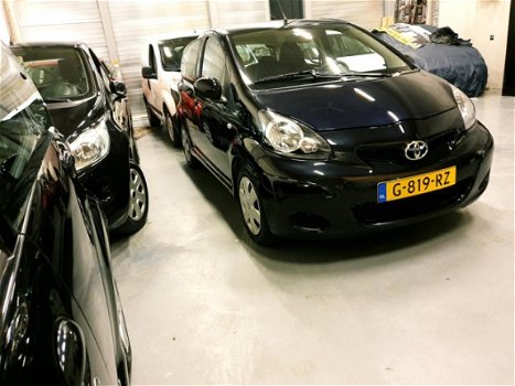 Toyota Aygo - 1.0 2011/Airco/Elek Pakket/Nw APK/Garantie/ - 1