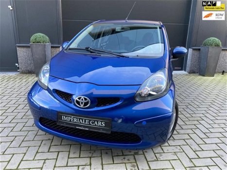 Toyota Aygo - 1.0-12V + NWE APK/Airco/Elekt.ramen/AUX/5-deurs - 1