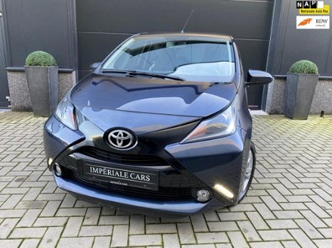 Toyota Aygo - 1.0 VVT-i x-play NWE APK/Airco/Cruise/Camera/NAP - 1