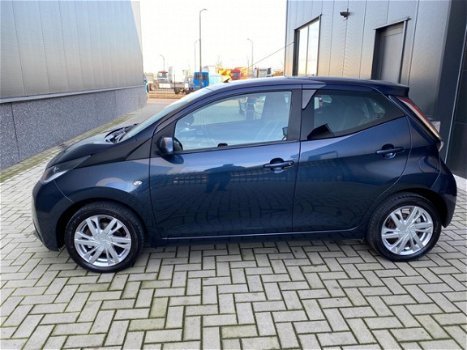 Toyota Aygo - 1.0 VVT-i x-play NWE APK/Airco/Cruise/Camera/NAP - 1