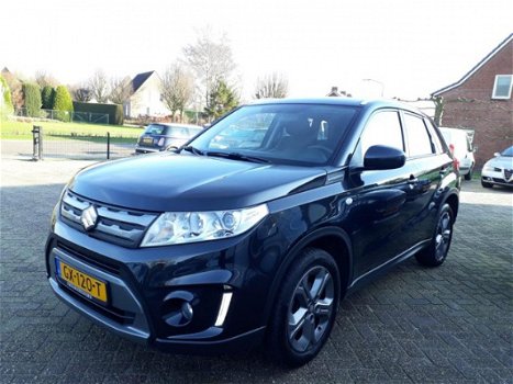 Suzuki Vitara - 1.6 Exclusive - Automaat - Navi - Trekhaak - 1