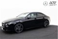 Mercedes-Benz A-klasse - 180d Business Solution AMG MBUX Widescreen, Nightpakket, Achteruitrijcamera - 1 - Thumbnail