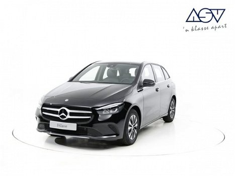 Mercedes-Benz B-klasse - 180d Business Solution Plus MBUX Widescreen, Achteruitrijcamera, LED-koplam - 1