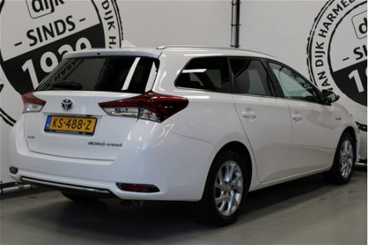 Toyota Auris - 1.8 Hybrid Trend NAVIGATIE CAMERA PANORAMADAK 16 INCH - 1