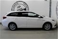 Toyota Auris - 1.8 Hybrid Trend NAVIGATIE CAMERA PANORAMADAK 16 INCH - 1 - Thumbnail