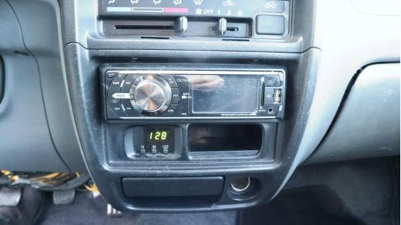 Suzuki Alto - 1.1 GLS 5 deurs Radio MP3 USD Elektrische ramen - 1
