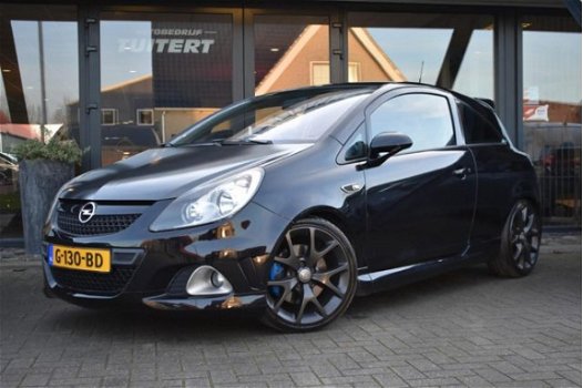 Opel Corsa - 1.6-16V T OPC [ NAVIGATIE CLIMATE CONTROLE ] - 1