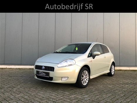 Fiat Grande Punto - 1.4 Edizione Prima Airco / Nieuwe APK / NAP / - 1