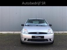 Ford Fiesta - 1.4-16V First Edition Airco / Nieuwe APK / NAP / 5 Deurs