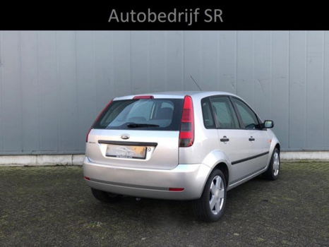 Ford Fiesta - 1.4-16V First Edition Airco / Nieuwe APK / NAP / 5 Deurs - 1