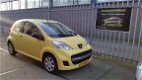 Peugeot 107 - 1.0-12V Accent / van 2e eigenaar / Airco / Nieuwe APK - 1 - Thumbnail