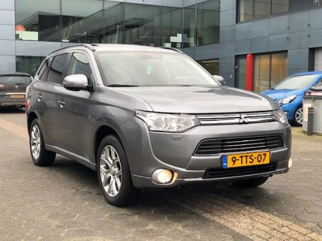 Mitsubishi Outlander - PHEV Instyle - 1