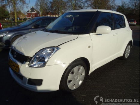 Suzuki Swift - 1.3 D Exclusive 55kw airco - 1