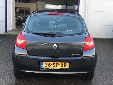 Renault Clio - 1.4-16V Dynamique Luxe Airco/ El. raam/ NAP/APK - 1