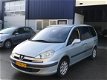 Peugeot 807 - 2.2 SR 7 pers/ Climate/ Cruise/ 4x El. raam/ NAP - 1 - Thumbnail