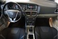 Volvo V40 - 2.0 D4 Momentum Business Navigatie. 190PK - 1 - Thumbnail