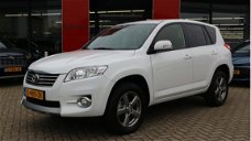 Toyota RAV4 - 2.0 VVTi Executive Business | Navigatie | Achteruitrijcamera | Leder |