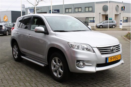 Toyota RAV4 - 2.0 VVTi Dynamic 2WD | Parkeersensoren | Trekhaak - 1