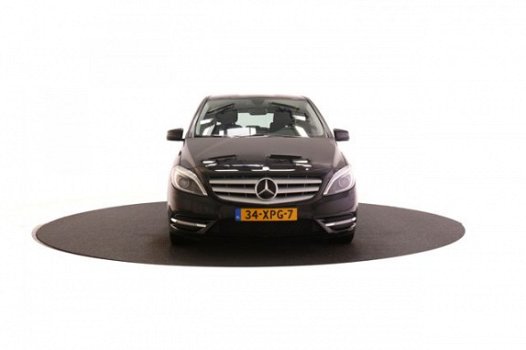 Mercedes-Benz B-klasse - 200 Ambition | Bi-Xenon | Automaat | Park Pilot | Licht- en zichtpakket | I - 1