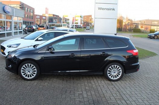 Ford Focus Wagon - 1.6 EcoBoost 150pk First Edition | Navigatie | Voorruitverwarming | Trekhaak | Pa - 1