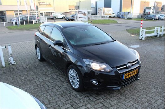 Ford Focus Wagon - 1.6 EcoBoost 150pk First Edition | Navigatie | Voorruitverwarming | Trekhaak | Pa - 1