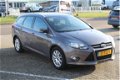 Ford Focus Wagon - 1.6 EcoBoost 150pk Titanium | Navigatie | Voorruitverwarming | Trekhaak | Parkeer - 1 - Thumbnail