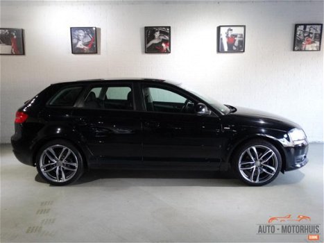 Audi A3 Sportback - 1.4 TFSI Attraction Pro Line - 1