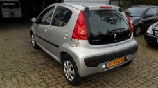 Peugeot 107 - 1.0-12V Sublime ALS NIEUW 5225 Km Airco