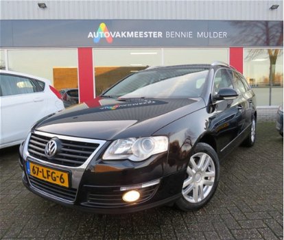 Volkswagen Passat Variant - 1.6 TDI Comfortline NAVI / AIRCO/ECC / CRUISE CONTR - 1