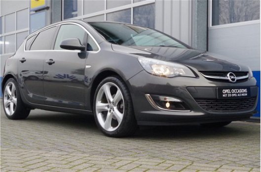 Opel Astra - 1.4 TURBO 120PK DESIGN EDITION+ | NAVI | LEDER | CLIMA | LED | PDC | 19