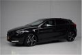 Volvo V40 - 2.0 D4 Ocean Race Business R-design SPORT 190pk PANORAMADAK/XENON/LEDER/CAMERA/HARMAN-KA - 1 - Thumbnail