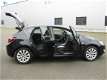 Opel Astra - 1.4 Turbo Cosmo komt binnen - 1 - Thumbnail