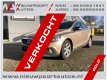 Volvo V40 Cross Country - 1.6 D2 Kinetic Export Prijs NL Prijs 6950, - 1 - Thumbnail