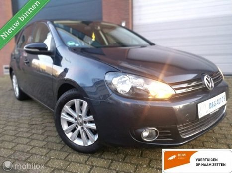 Volkswagen Golf - 1.2 TSI Highline BlueMotion - 1