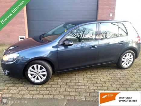 Volkswagen Golf - 1.2 TSI Highline BlueMotion - 1