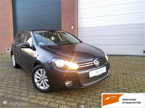 Volkswagen Golf - 1.2 TSI Highline BlueMotion - 1