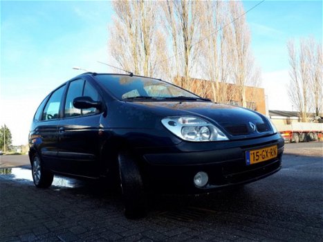 Renault Scénic - 1.8-16V RXT RIJD ZEER GOED/NAP/APK17-12-2020/AIRCO/INRUIL MOG - 1