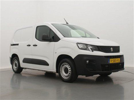 Peugeot Partner - 1.6 100pk BlueHDI Premium 3-zits | Navigatie | Parkeersensoren | Airco | - 1