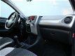 Peugeot 108 - 1.0 68 pk Active Top Airco | Velgen 15'' | Bluetooth - 1 - Thumbnail