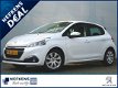 Peugeot 208 - 1.2 82 pk Blue Lion Navigatie | Parkeersensoren - 1 - Thumbnail