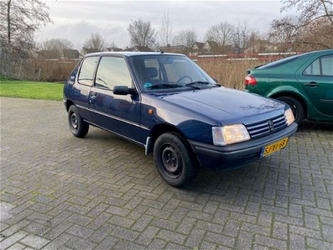 Peugeot 205 - 1.4 Génération nwe apk - 1