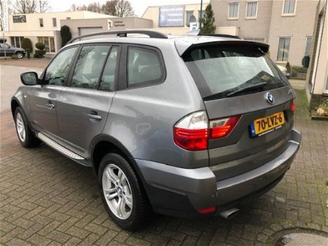 BMW X3 - 2.0i X drive - 1