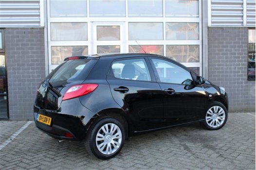 Mazda 2 - 2 1.3 XS Airco 5 Deurs 1ste eigenaar N.A.P - 1