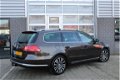 Volkswagen Passat Variant - 1.4 TSI Highline Panoramadak Leder Navigatie DSG N.A.P - 1 - Thumbnail