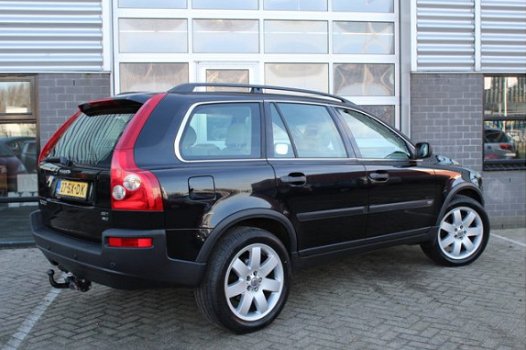 Volvo XC90 - 2.5 T Momentum Leder 7 Persoons N.A.P - 1