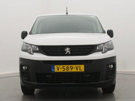 Peugeot Partner - 1.6 100pk BlueHDI Premium 3-zits | Navigatie | Parkeersensoren | Airco | - 1