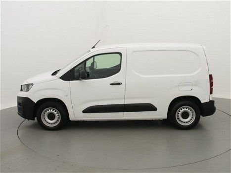 Peugeot Partner - 1.6 100pk BlueHDI Premium 3-zits | Navigatie | Parkeersensoren | Airco | - 1