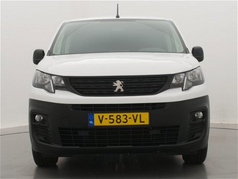 Peugeot Partner - 1.6 BlueHDI 100pk Premium 3-zits | Navigatie | Parkeersensoren | Airco | - 1